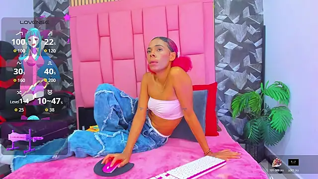 Brithanyslim online show from 12, 5, 2026