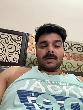 Snapshot of Gaonkadesilonda chatting on 25, 9, 2025 Gaonkadesilonda online show from 25, 9, 2025