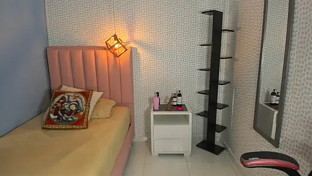 DENISERICHARD2 online show from 26, 11, 2025