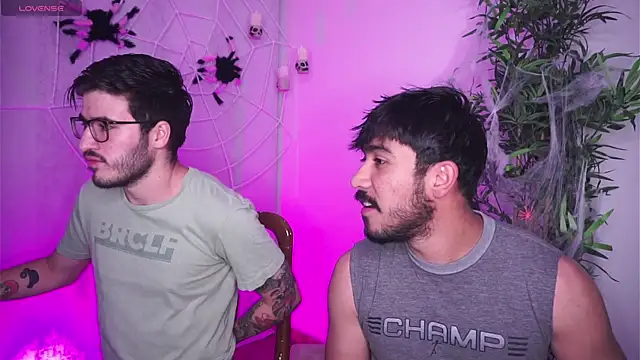 Tony Wylie online show from 22, 10, 2025