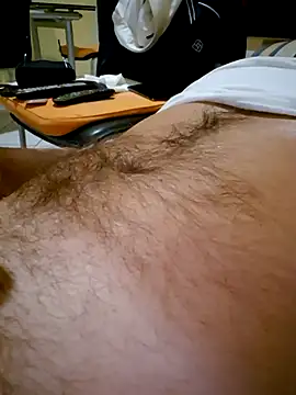 Snapshot of 1talianBeutifulCock chatting on 6, 1, 2025 1talianBeutifulCock online show from 6, 1, 2025