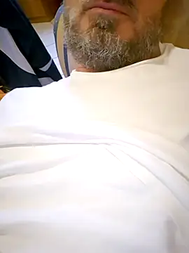 Snapshot of 1talianBeutifulCock chatting on 15, 3, 2025 1talianBeutifulCock online show from 15, 3, 2025