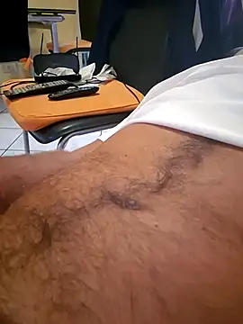 Snapshot of 1talianBeutifulCock chatting on 13, 10, 2025 1talianBeutifulCock online show from 13, 10, 2025