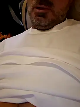 Snapshot of 1talianBeutifulCock chatting on 15, 10, 2025 1talianBeutifulCock online show from 15, 10, 2025