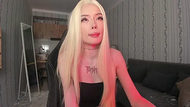 Snapshot of Velvetsky_1 chatting on 11, 2, 2026 Velvetsky 1 online show from 11, 2, 2026