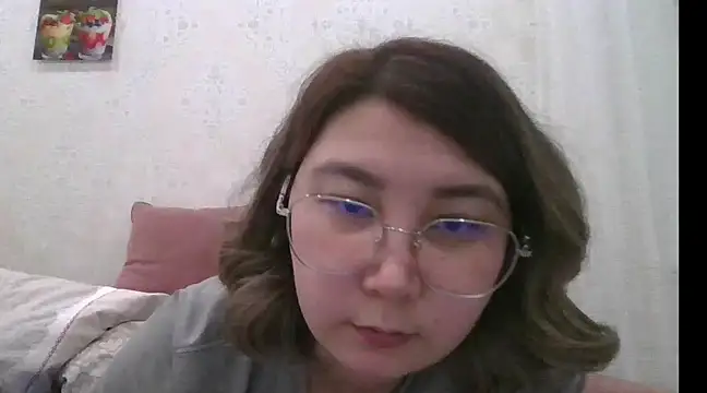 Snapshot of softegirl chatting on 4, 2, 2025 softegirl online show from 4, 2, 2025