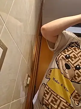 perla97 online show from 18, 2, 2025