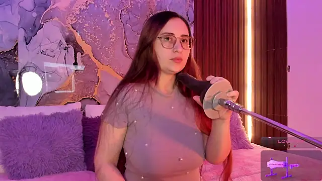 centaurigirl online show from 6, 11, 2025