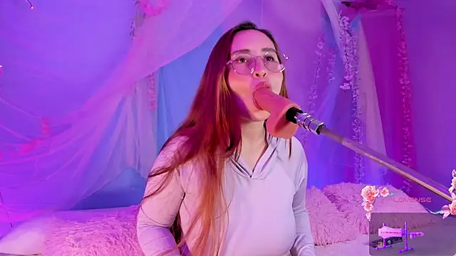 centaurigirl online show from 1, 5, 2026