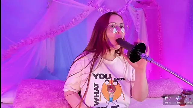 centaurigirl online show from 22, 5, 2026