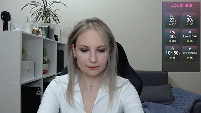 Sunny bunny6 online show from 26, 1, 2025