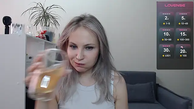 Sunny bunny6 online show from 5, 3, 2025