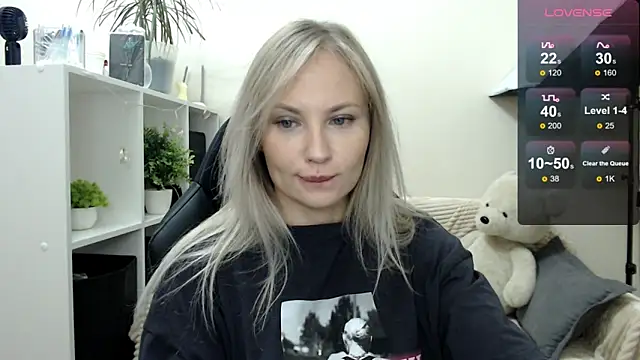 Sunny bunny6 online show from 28, 10, 2025