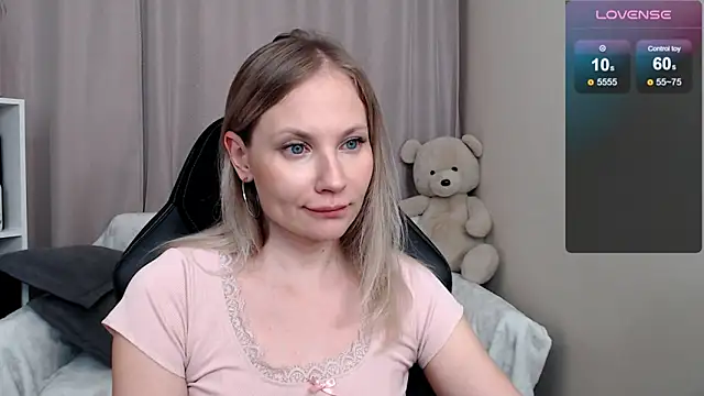 Snapshot of Sunny_bunny6 chatting on 26, 2, 2026 Sunny bunny6 online show from 26, 2, 2026