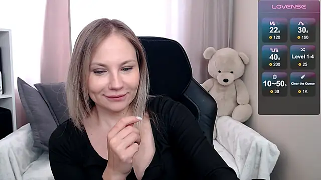 Snapshot of Sunny_bunny6 chatting on 27, 2, 2026 Sunny bunny6 online show from 27, 2, 2026