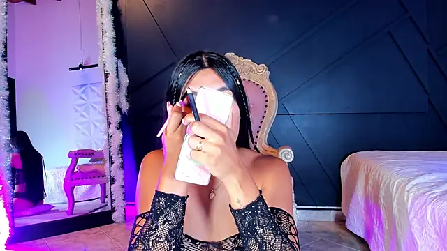 Emilyh  online show from 10, 1, 2025