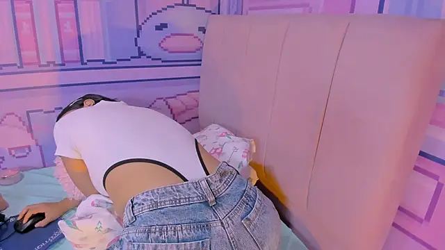  18alice online show from 20, 3, 2025