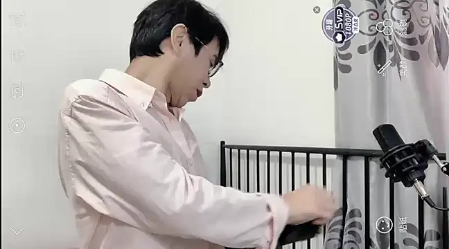 Snapshot of TGH521 chatting on 3, 1, 2025 TGH521 online show from 3, 1, 2025