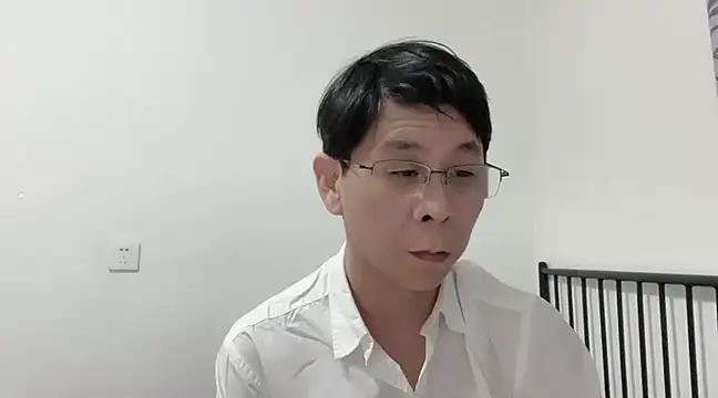 Snapshot of TGH521 chatting on 15, 3, 2025 TGH521 online show from 15, 3, 2025