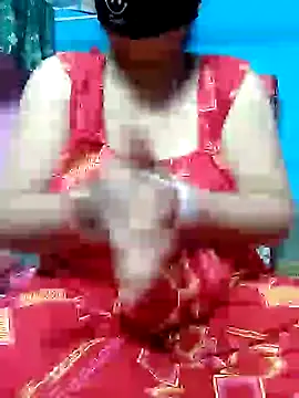 BERRY 00 online show from 2, 1, 2025
