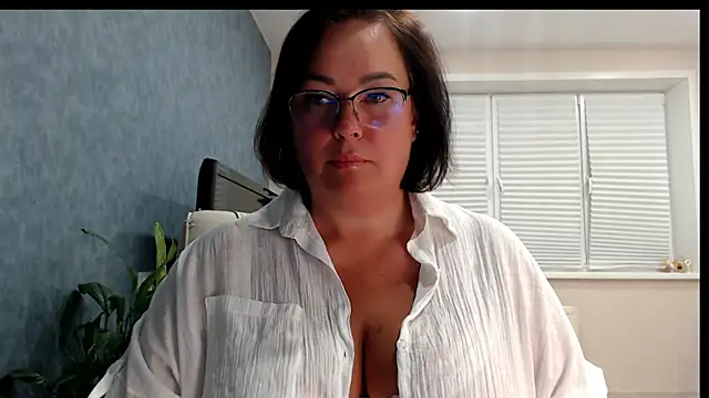 Nora Star online show from 19, 2, 2026