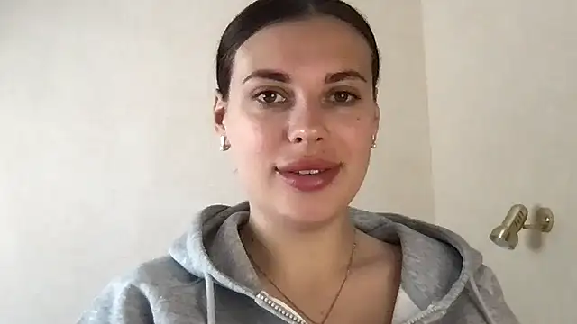 MoonriseGoddess online show from 5, 5, 2026