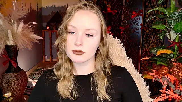 Snapshot of VivienLeeigh chatting on 13, 2, 2026 VivienLeeigh online show from 13, 2, 2026