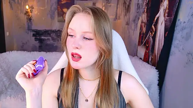 Snapshot of VivienLeeigh chatting on 14, 3, 2026 VivienLeeigh online show from 14, 3, 2026