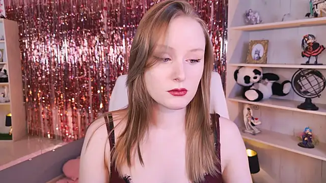 Snapshot of VivienLeeigh chatting on 21, 3, 2026 VivienLeeigh online show from 21, 3, 2026