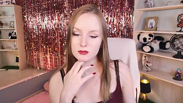 Snapshot of VivienLeeigh chatting on 21, 3, 2026 VivienLeeigh online show from 21, 3, 2026