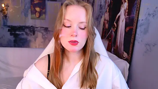 Snapshot of VivienLeeigh chatting on 24, 3, 2026 VivienLeeigh online show from 24, 3, 2026