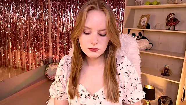 VivienLeeigh online show from 19, 5, 2026