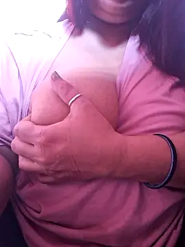 Snapshot of zeevaansari chatting on 4, 10, 2025 zeevaansari online show from 4, 10, 2025