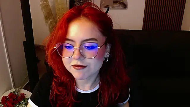 crimson tati  online show from 18, 3, 2025