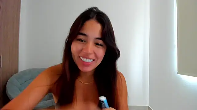 AriaMontgomery online show from 4, 3, 2025