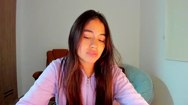 AriaMontgomery online show from 11, 3, 2025