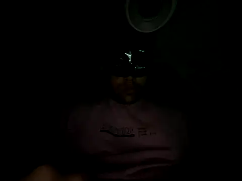 Snapshot of Freebird783 chatting on 22, 9, 2025 Freebird783 online show from 22, 9, 2025