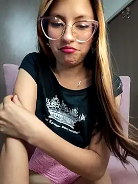 little mavi online show from 6, 3, 2025