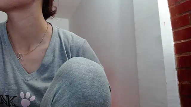 holy juli online show from 10, 3, 2026