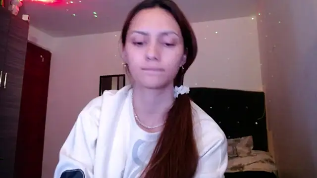 holy juli online show from 20, 6, 2026