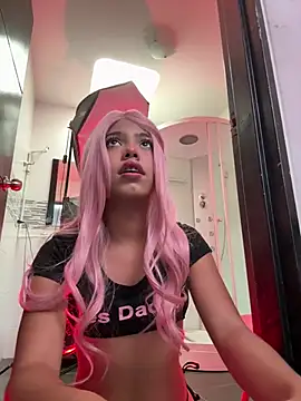 KellyOlsenbe online show from 27, 12, 2024