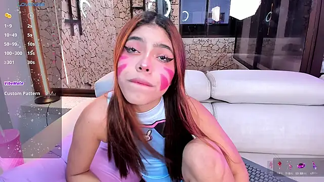 KellyOlsenbe online show from 2, 2, 2025