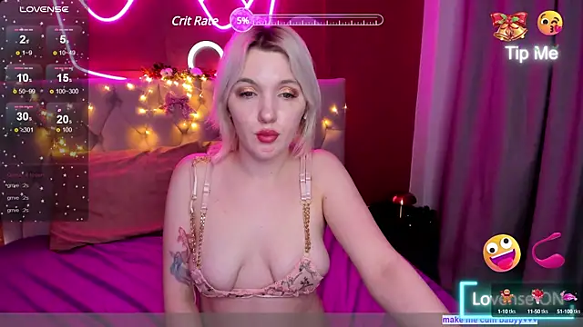 Snapshot of Fluffy_Monica chatting on 22, 12, 2024 Fluffy Monica online show from 22, 12, 2024