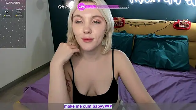 Snapshot of Fluffy_Monica chatting on 27, 12, 2024 Fluffy Monica online show from 27, 12, 2024