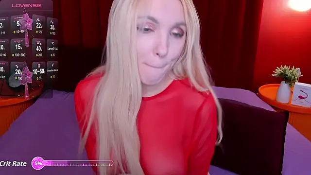 Fluffy Monica online show from 8, 10, 2025