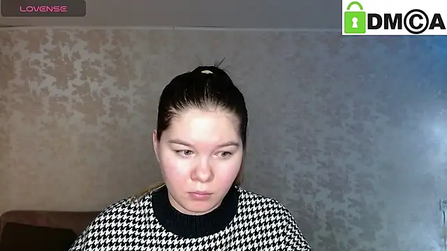 Snapshot of holy_michela chatting on 27, 12, 2024 holy michela online show from 27, 12, 2024