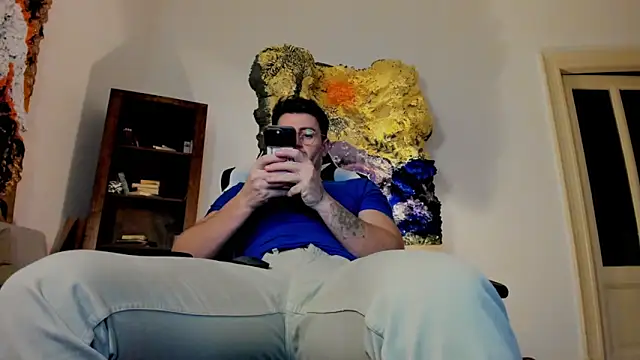 JulianDylan online show from 14, 1, 2025
