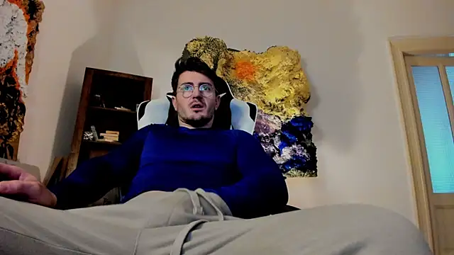 JulianDylan online show from 16, 1, 2025