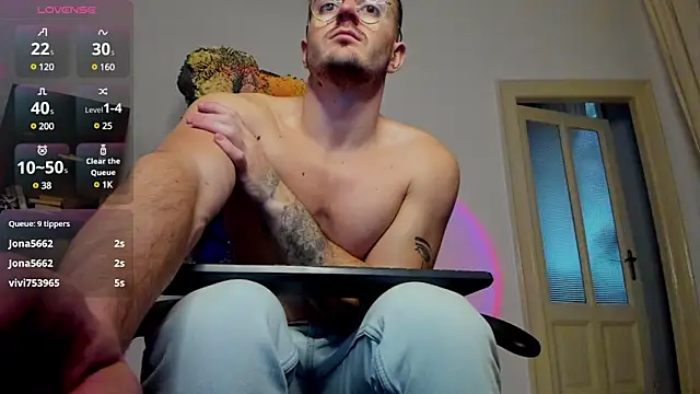 JulianDylan online show from 25, 1, 2025