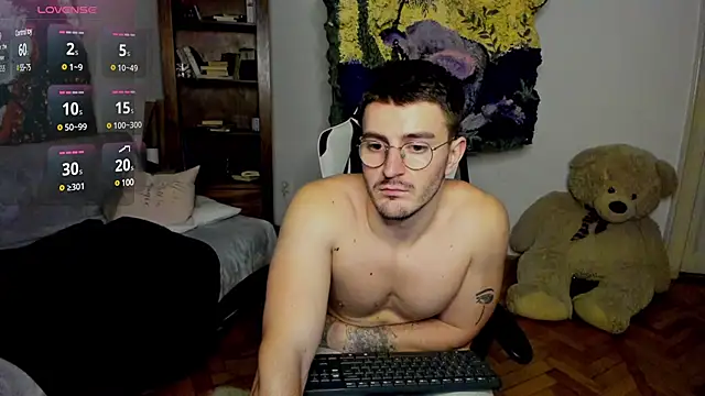 JulianDylan online show from 7, 2, 2025